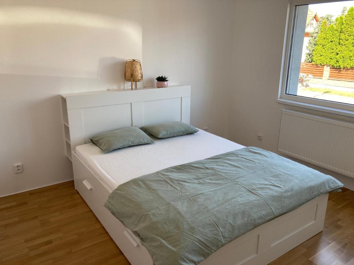 Apartman Maay Hlohovec Exterior photo