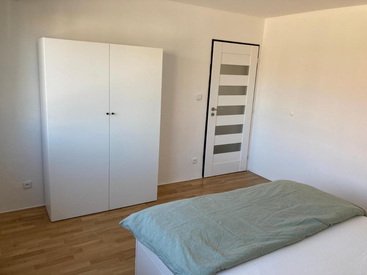 Apartman Maay Hlohovec Exterior photo