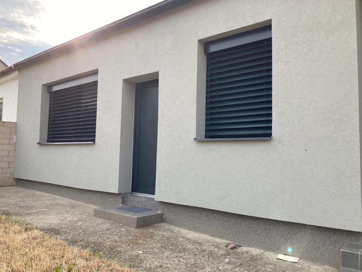 Apartman Maay Hlohovec Exterior photo